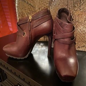Ankle boots